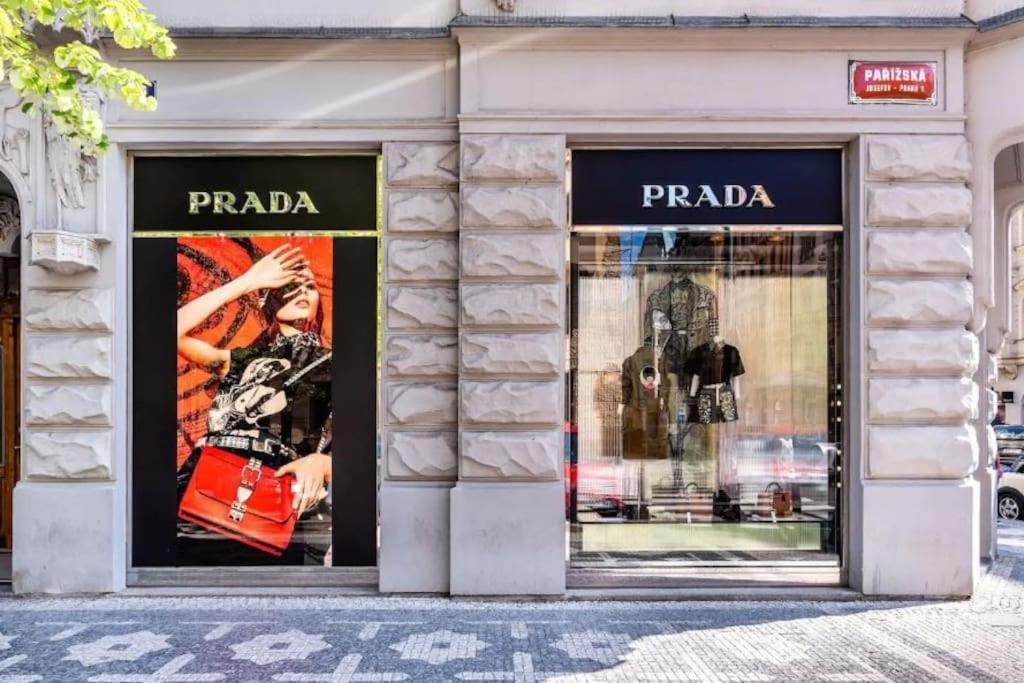 Elite Residences - Parizska Street 150 M2 * Praag