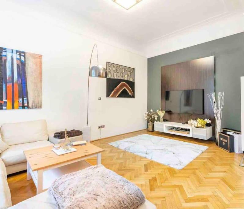 Appartement Elite Residences - Parizska Street 150 M2 Praag